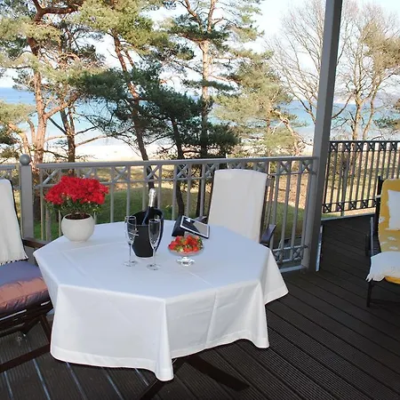 Panorama-meerblick In Der Atlantic Mit Strandkorb Am Apartment *